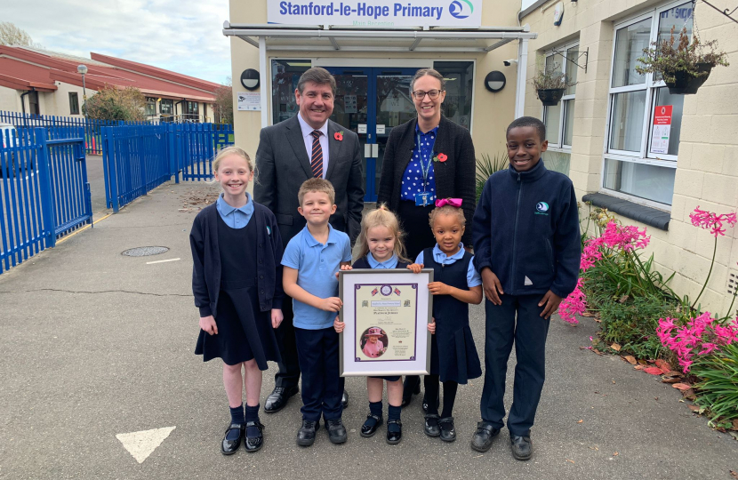 Stephen visits Stanford-le-Hope Primary