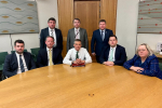 Stephen, along with other MPs from Outer London, meets with the Transport Secretary to press his concerns.